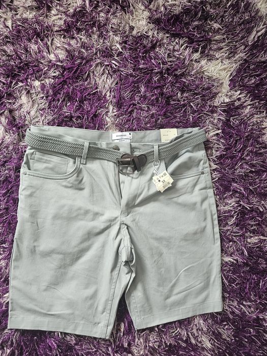 Pantaloni trei sferturi reserved regular marime 33 noi