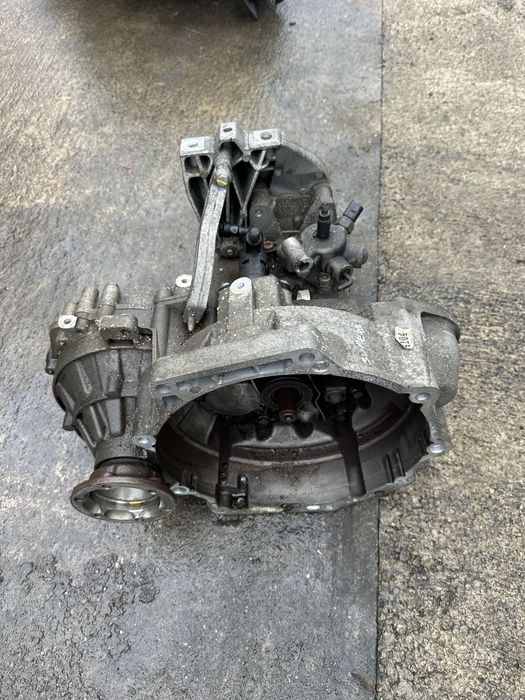 Cutie manuala TKN VW T Roc, Golf 8, Audi Q2, Skoda Karoq, Superb