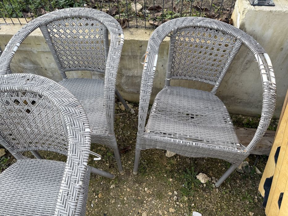 Ратанови столове 5 броя