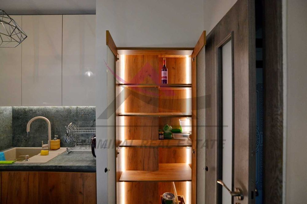 Дава се под наем Двустаен апартамент в Варна, Младост 1 - 50 кв.м за 450 € - Снимка #2