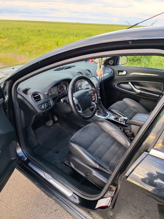 Vând Ford Mondeo Mk4 2008