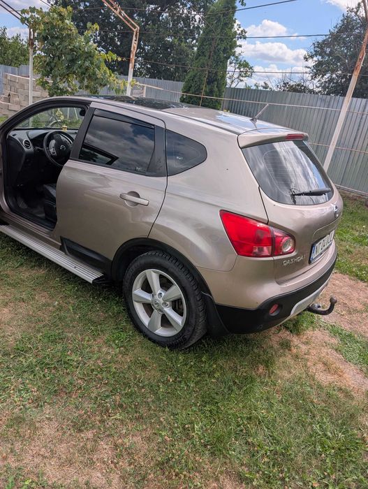 Autoturism Qashqai