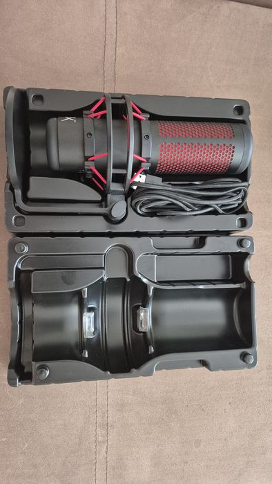Микрофон HyperX Quadcast