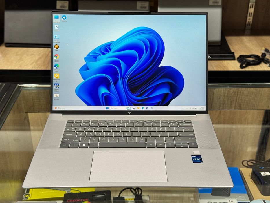 Mobile Workstation HP ZBook Studio 16 G10
