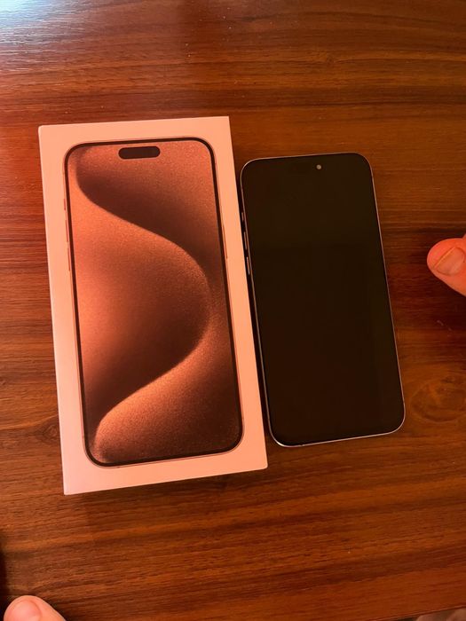 Smartphone din  2024