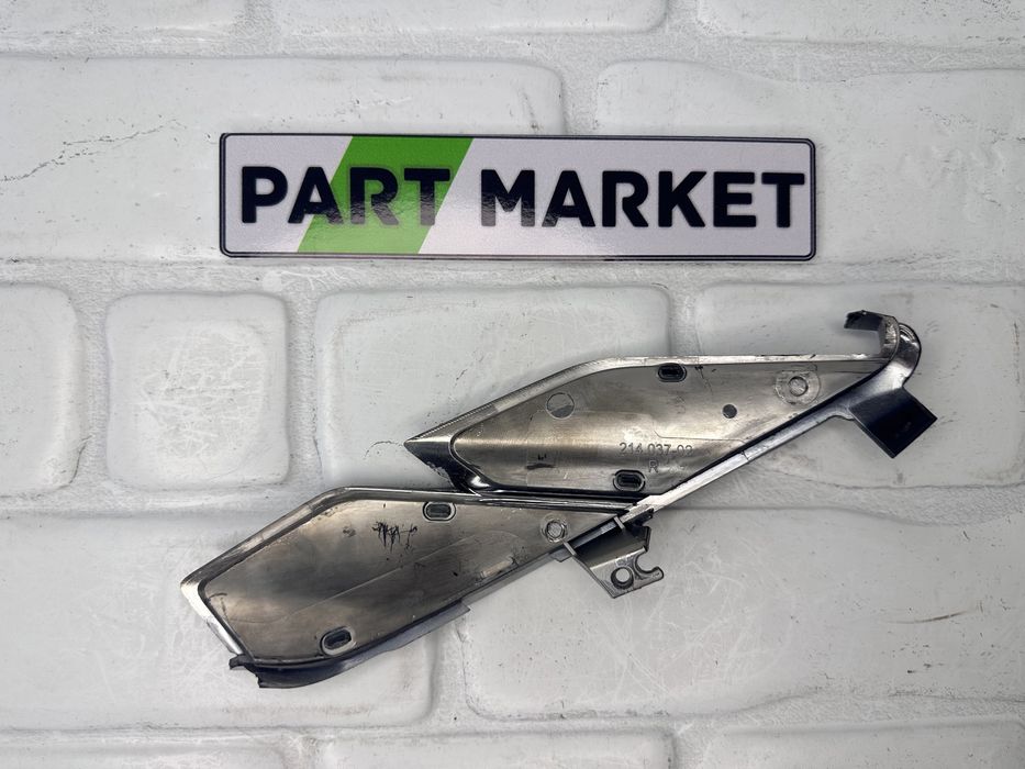 Страничен светлоотразител AUDI A7 C8 Matrix 214037-02