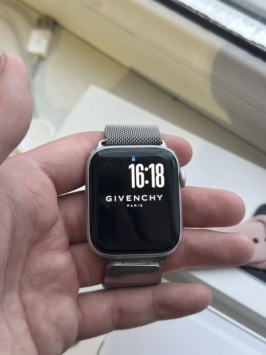 Apple Watch Series 6 44mm