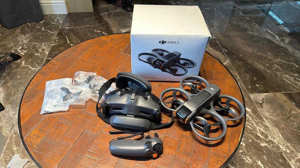 DJI AVATA 2 Fly more combo