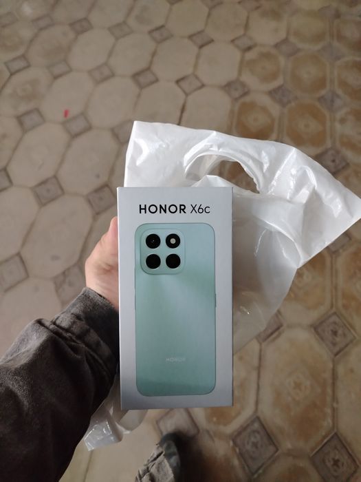 Xonor X6c arzon telefon