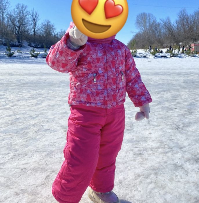 продам детские комбинезоны