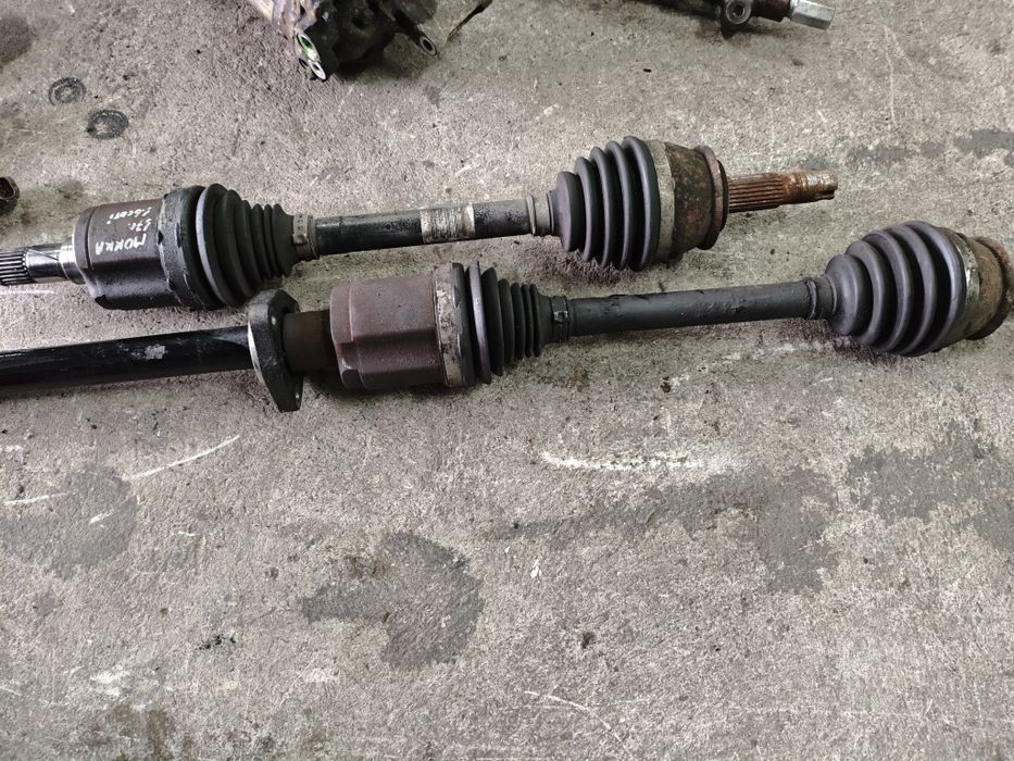 Полуоска/полуоски за Citroen C3 1.2i 2017г.
