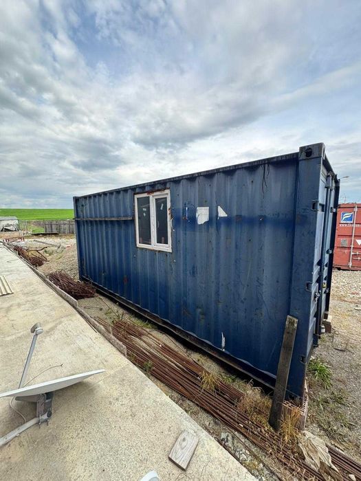 2 containere maritime de 6m