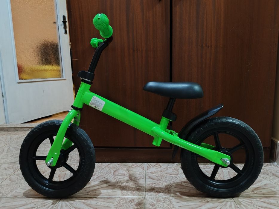 Баланс колело зелено