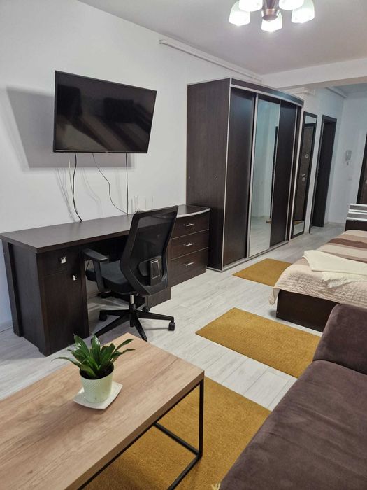 Inchiriere Garsoniera Bloc Nou Auchan-ParcMoghioros,Parcare Subterana