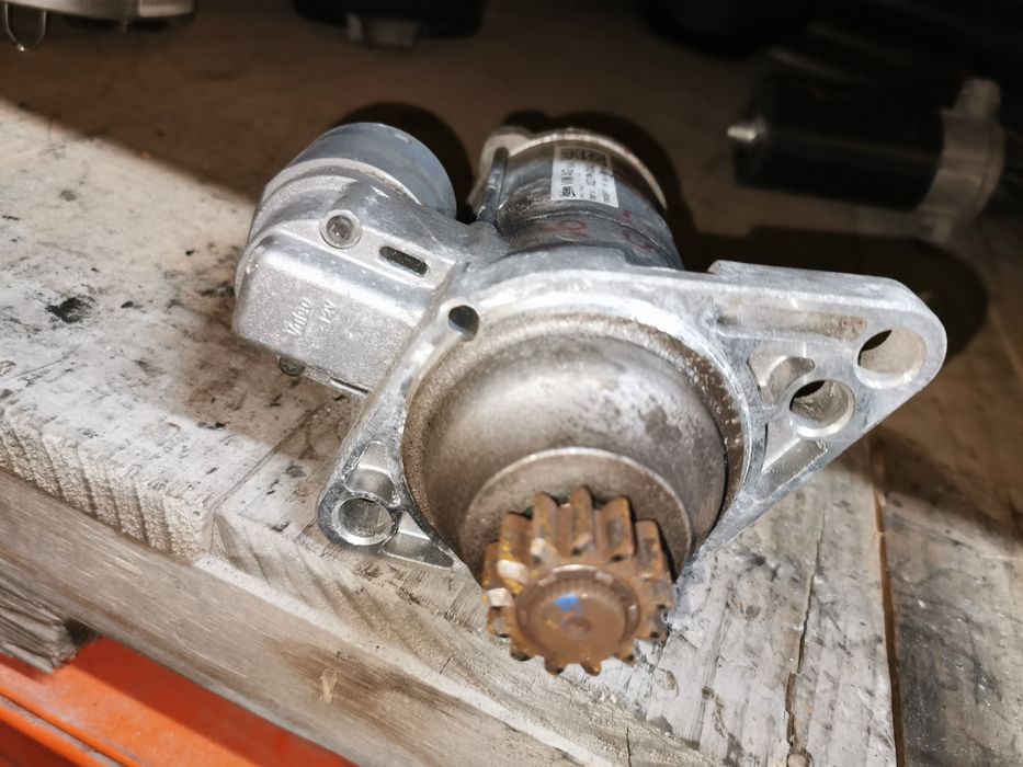 Electromotor 1.6 tdi CLH vw golf 7 Octavia III seat Leon 2015