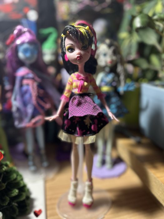 Продам куклу монстр хай !