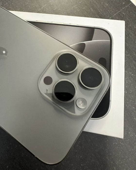 iphone 16 pro max natural titan 256GB