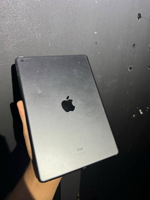 Ipad 9           .