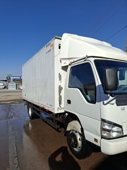 Srochna isuzu sotiladi yili 2013 kraska tozza prabek 760ming yurgan