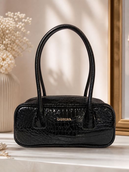 Нови дамски чанти Pinko и Carrera