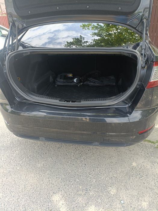 Ford Mondeo 1.6/Benzina