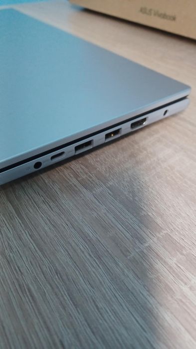 ASUS VivoBook 15 X1504ZA Core i3-1215U 16GB RAM 512GB SSD Windows 11 G