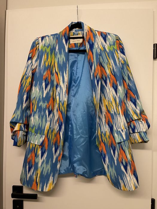 Запазени дрехи без следи от употреба!Zara, LBD и други