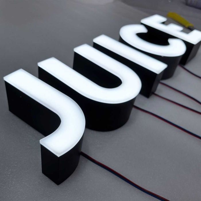 Eng arzon narx! Tashqi reklama banner bo'rtma xarf 3d xarf shtender