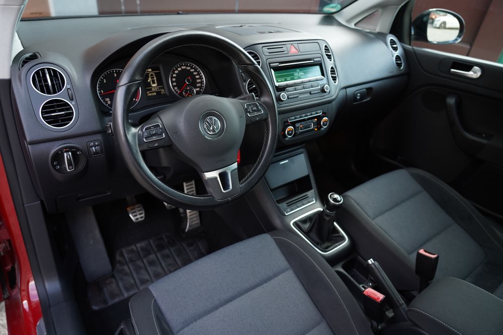VOLKSWAGEN Golf Plus 2012 — imagine 5