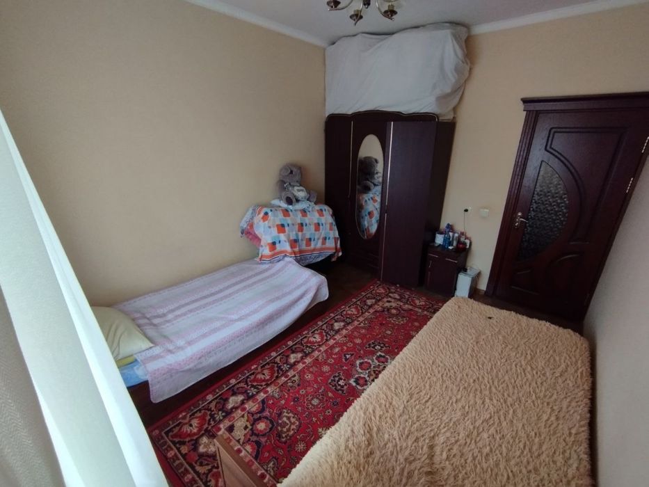 Продаётся 4-х комнатная квартира