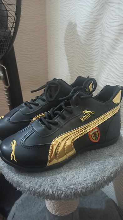 Стильно, модно, удобно 37 размер.