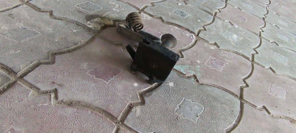 Продаю запасной подъемник.