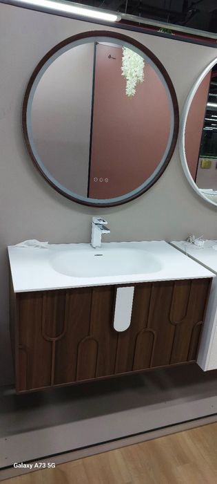 Debora ceramica Rakvina+shkaf