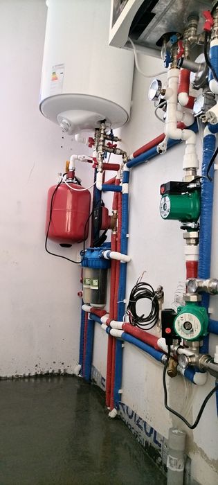 Ремонт котлов  электрик ишлари Аристон тозалаш хизматлар булса тел