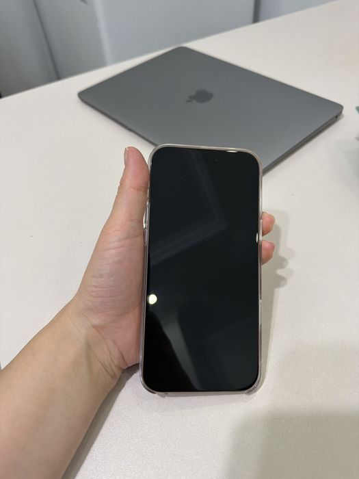 Продам айфон 16 про макс