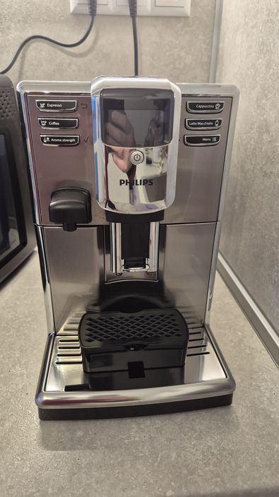 Кафеавтомат Philips EP5365 10