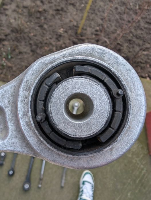 Vând Kit Brațe/ Set suspensie Față Spate AUDI A4 B8 / A5 / A6 C7 / Q5