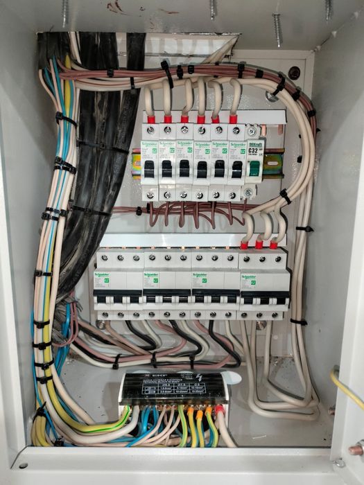 Электрик 24/7 на вызов