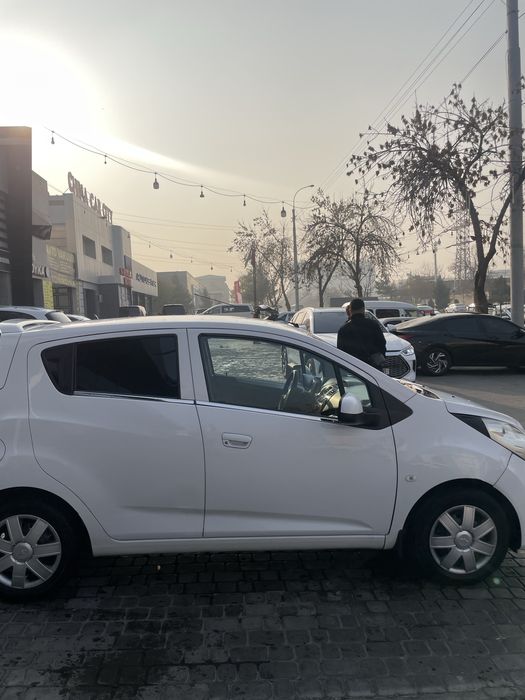 Спарк 2013й 3-пазиция