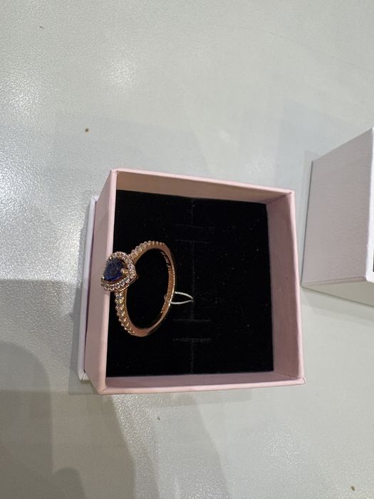 Продам кольцо пандора