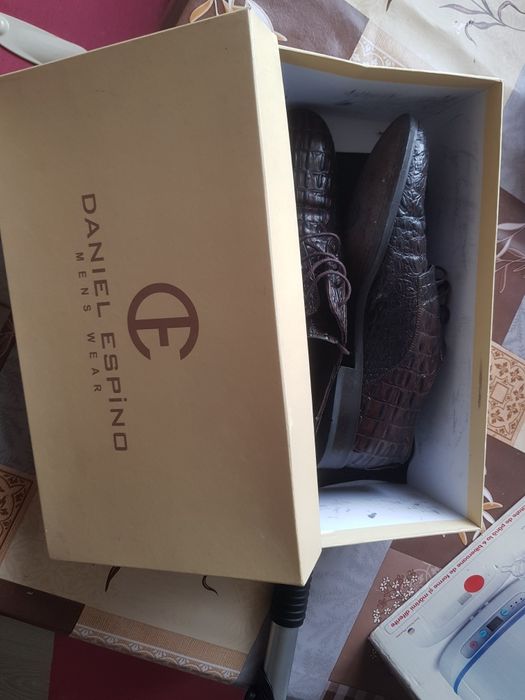 Pantofi bărbați din piele naturala