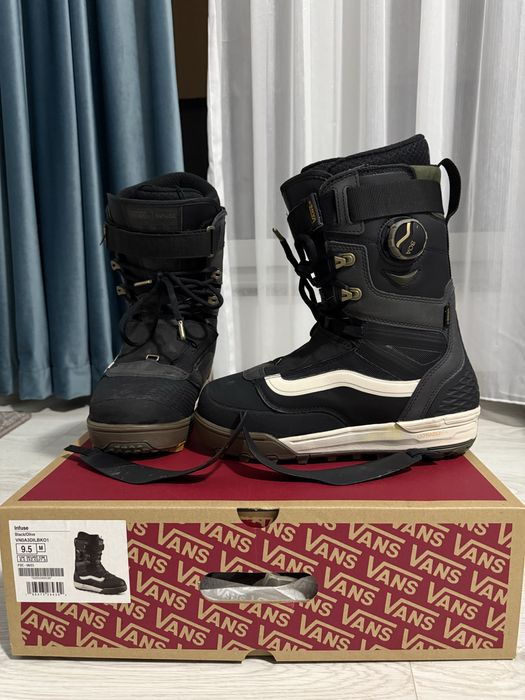 Snowboard boots Vans Infuse