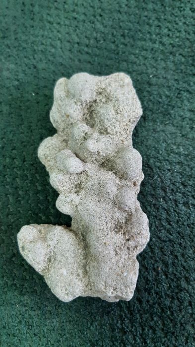 Фульгурит (песок после удара молнии)