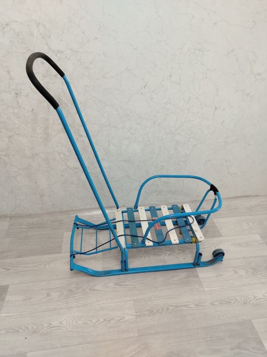 Продаю санки не дорого