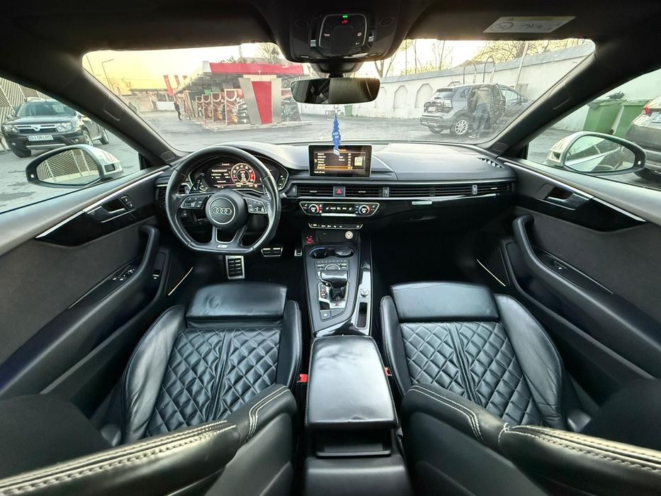 Vand Audi S5 coupe, negru