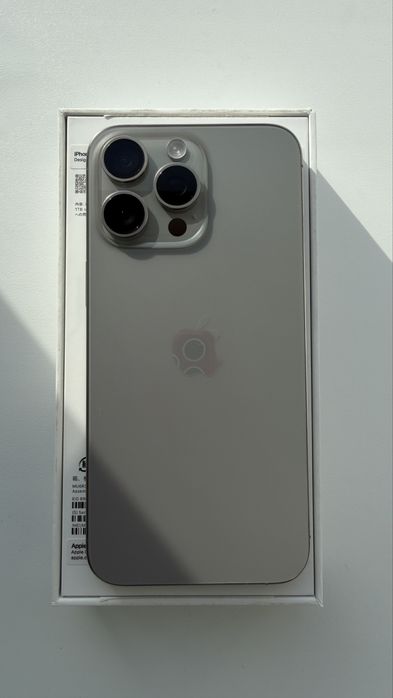 Продам iPhone 15 Pro Max 256 GB б/у