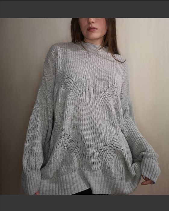 Свитер машинной вязки