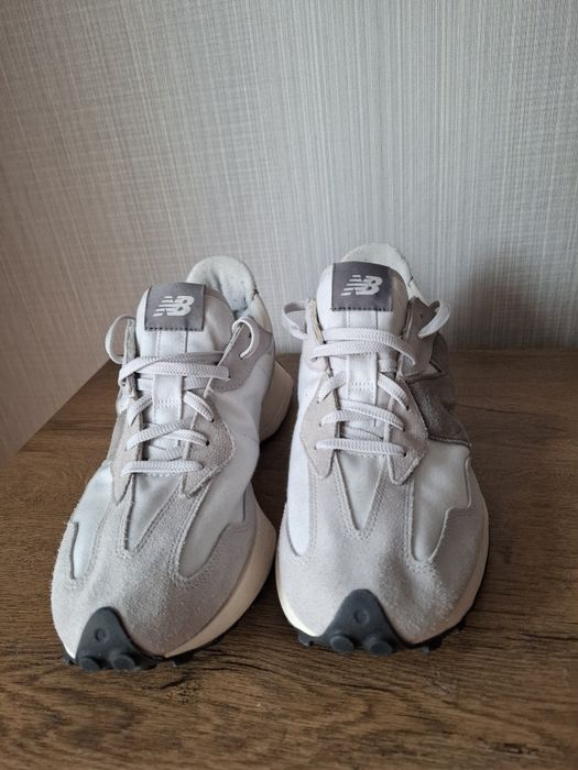 New Balance 327 маратонки 46 номер.