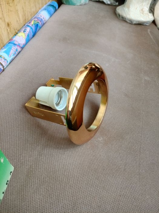 Светильник потолочный