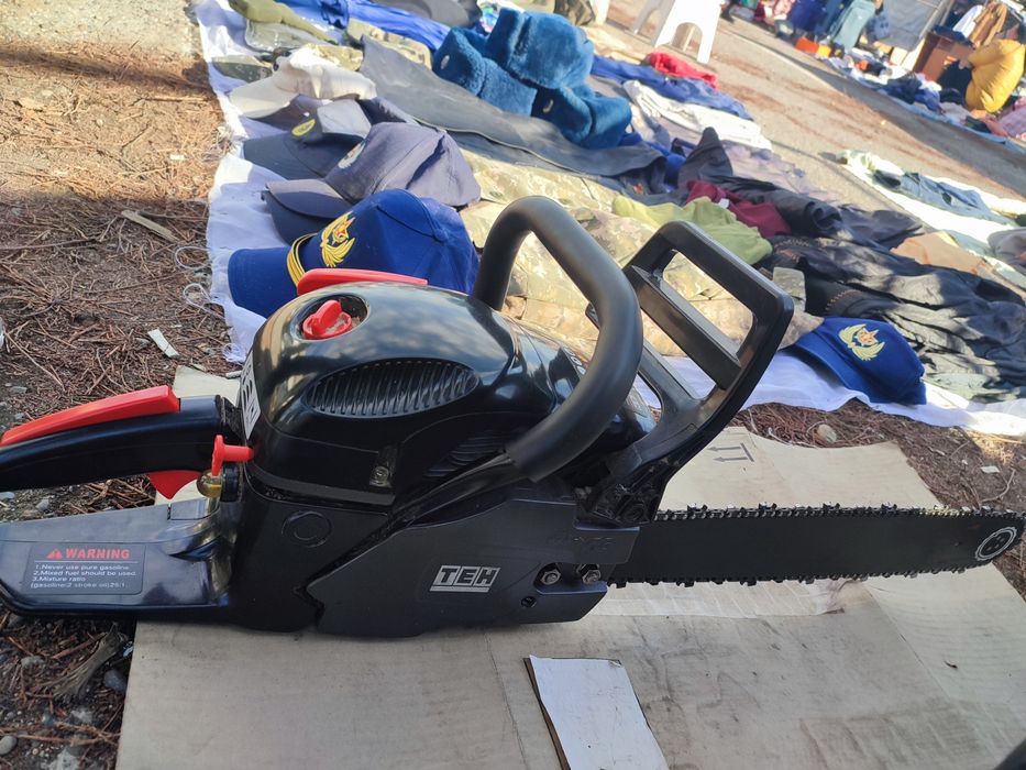 Продам бенза пилу новый